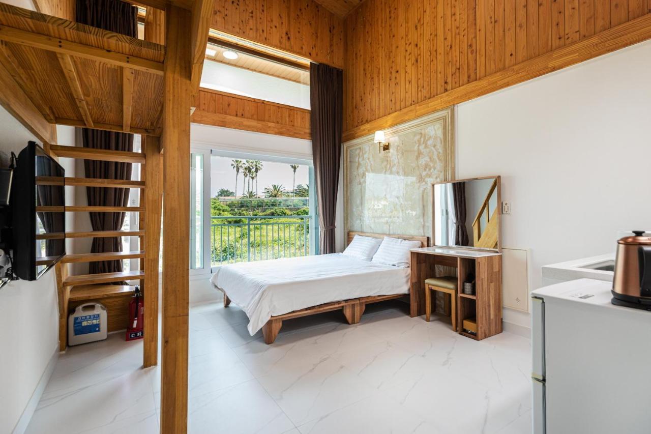 Aewol Oceanstay Jeju Exterior foto