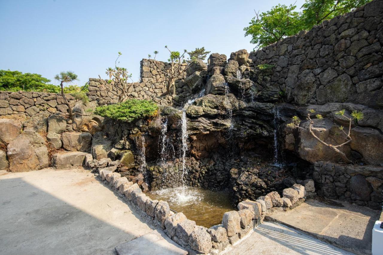 Aewol Oceanstay Jeju Exterior foto